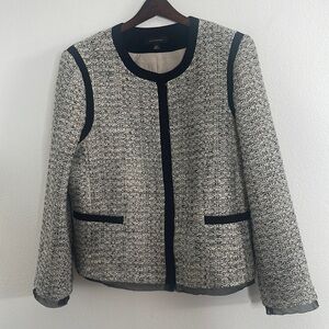 Ann Taylor tweed blazer size 14T